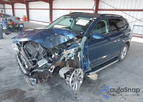 2018 Volkswagen Tiguan 2.0T S z USA, uszkodzony, nr VIN 3VV1B7AXXJM059768